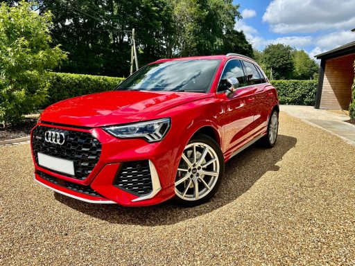 Audi RSQ3